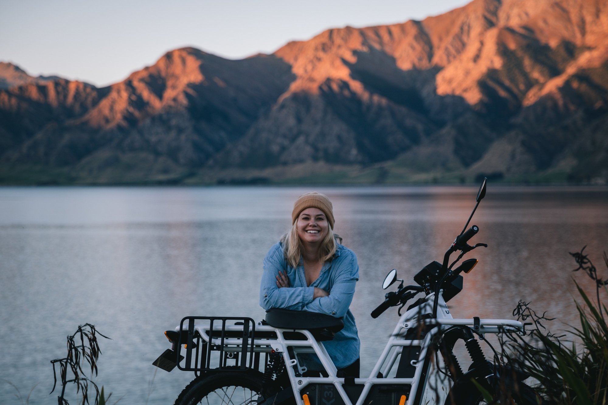 You are currently viewing Living a little lighter in Hawea on my electric UBCO motorbike